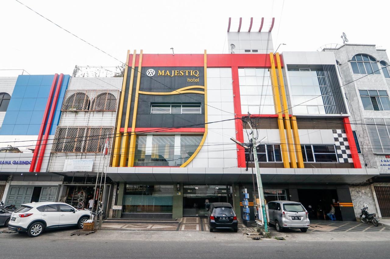 Reddoorz Plus Near Pasar Wisata Pekanbaru Esterno foto